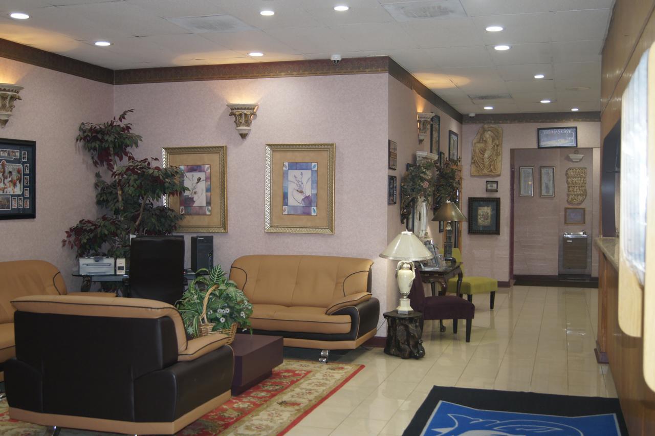 Days Inn By Wyndham Durham/Near Duke University Εξωτερικό φωτογραφία